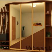 Шкаф-купе с зеркалом